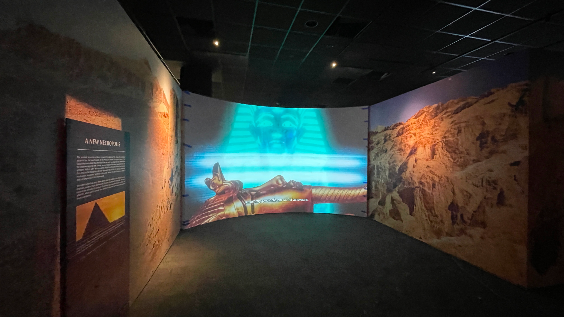 King Tut Immersive Thomb